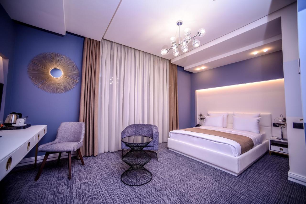 Aghababyan'S Hotel Yerevan Luaran gambar Deluxe room
